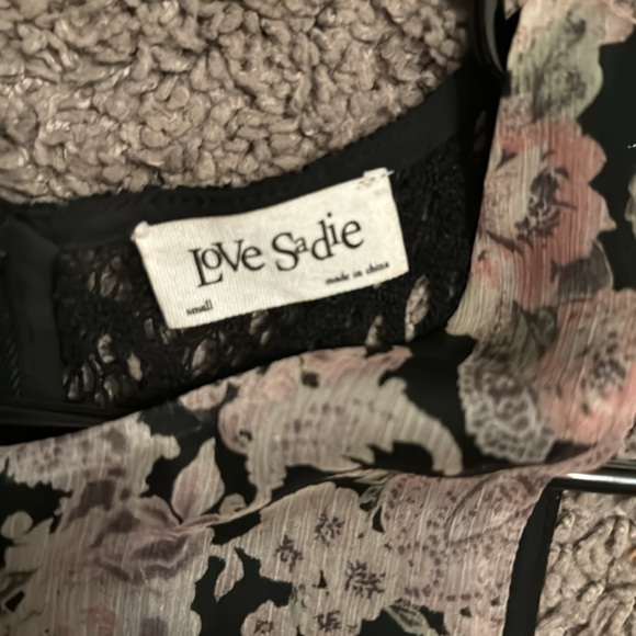 Great condition midi dress - Picture 2 of 3